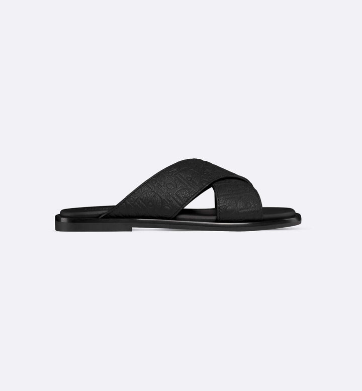 Dior Alias Sandal
Black Dior Gravity leather