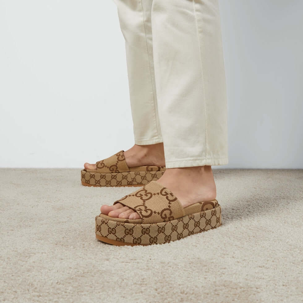 WOMEN'S PLATFORM SLIDE SANDAL